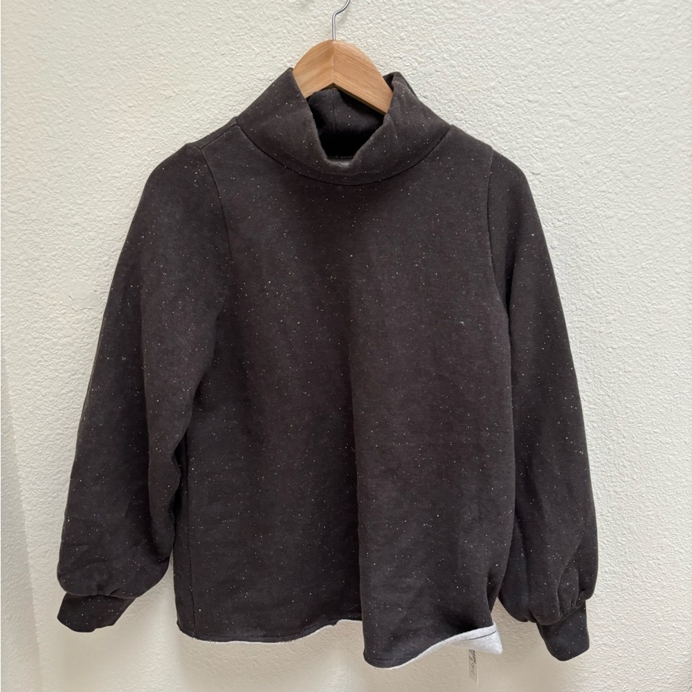 NWT Madewell turtle neck sweatshirt. Black with white speckles. Small
